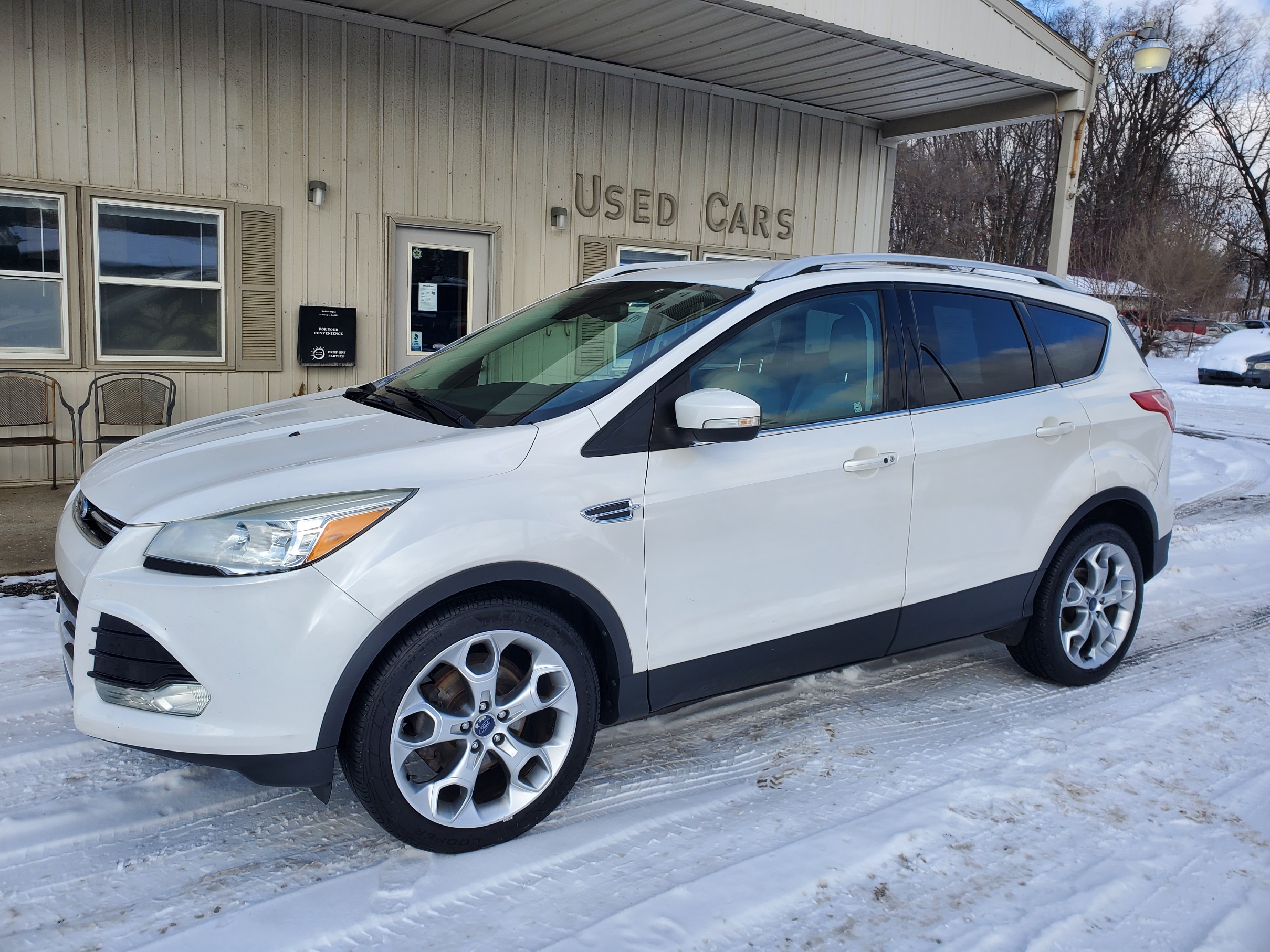 2014 Ford Escape Titanium's photo